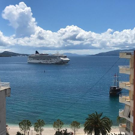 Apartament Roisin Sarande Bagian luar foto
