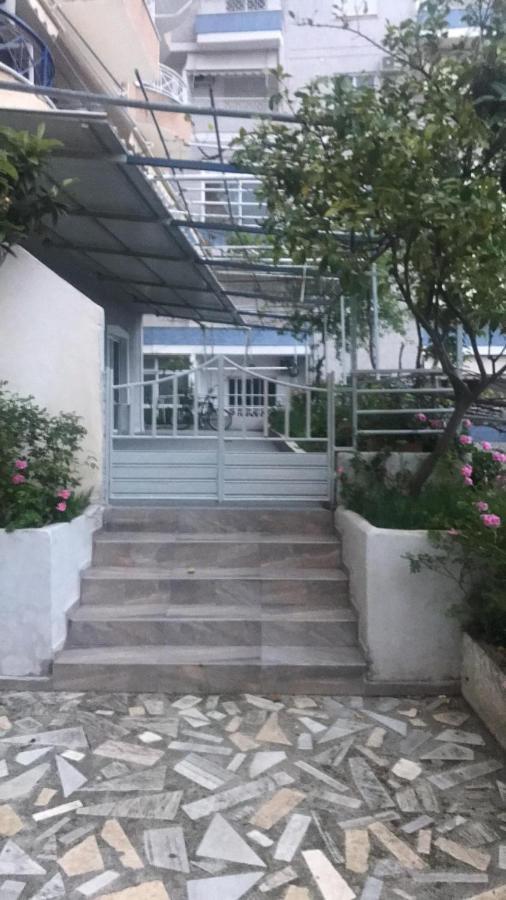 Apartament Roisin Sarande Bagian luar foto
