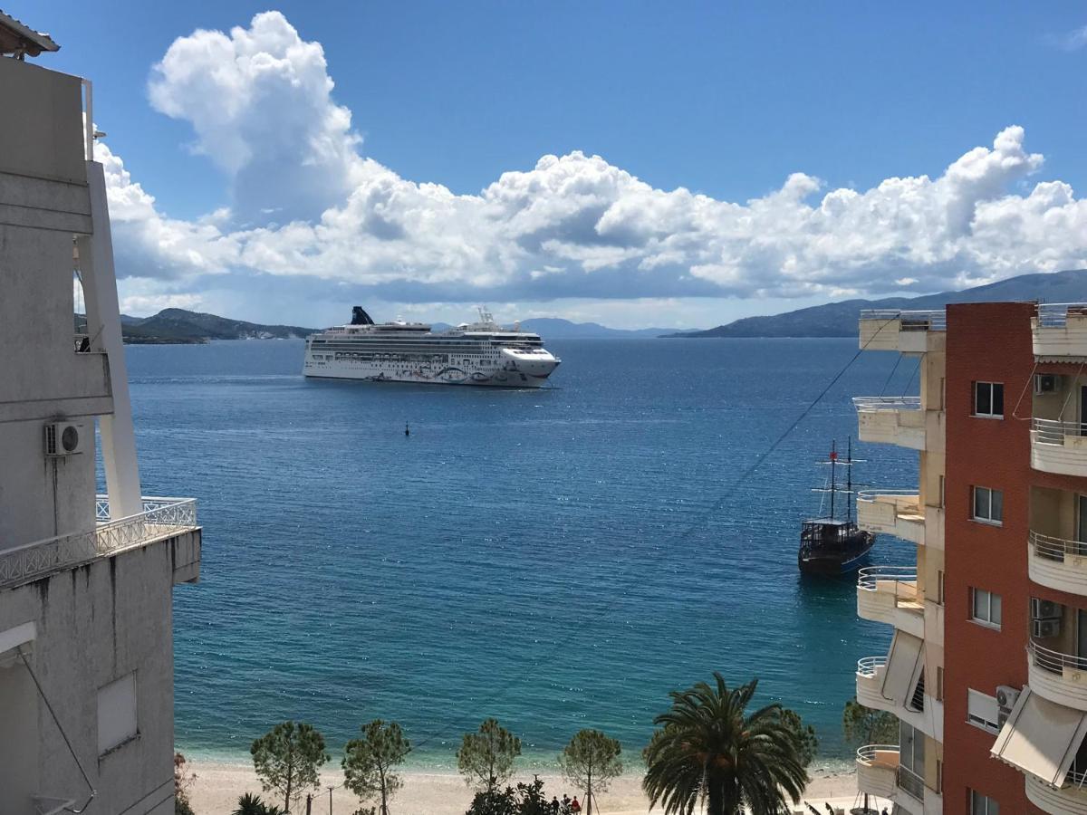 Apartament Roisin Sarande Bagian luar foto